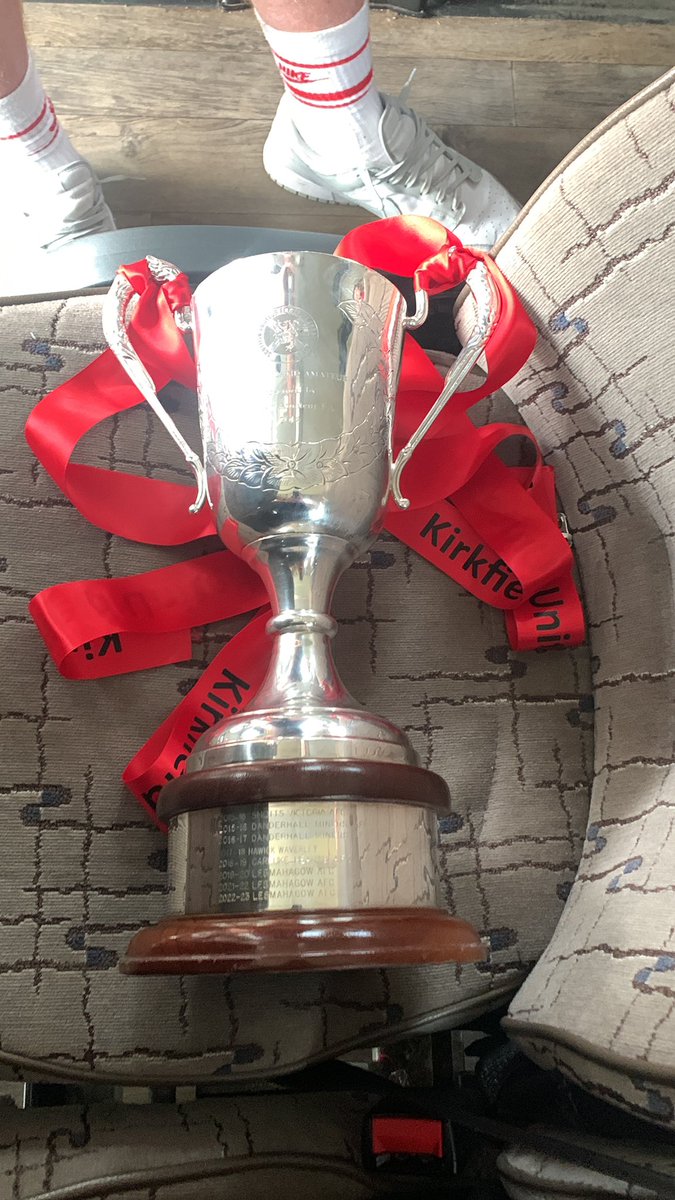 06sKUFC's tweet photo. Well well well!! The lads have done it. @KirkfieldAms https://t.co/jBpP8oyG6w