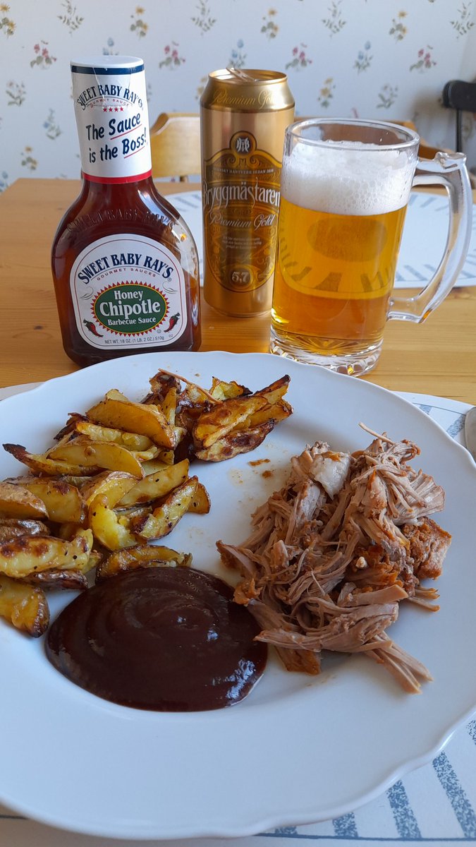 #DinnerIsServed: a very juicy and tender #PulledPork with spicy #BBQsauce, served with crispy #PotatoWedges, and a glass of cold #beer to quench my thirst. 😋
What are you having for #dinner tonight?
