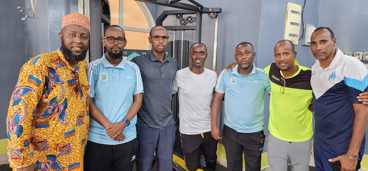 Makhahill's tweet photo. Cérémonie d'ouverture de MAHOKA FITNESS CLUB à HAMOUD MALL https://t.co/Z6aphCg7bD