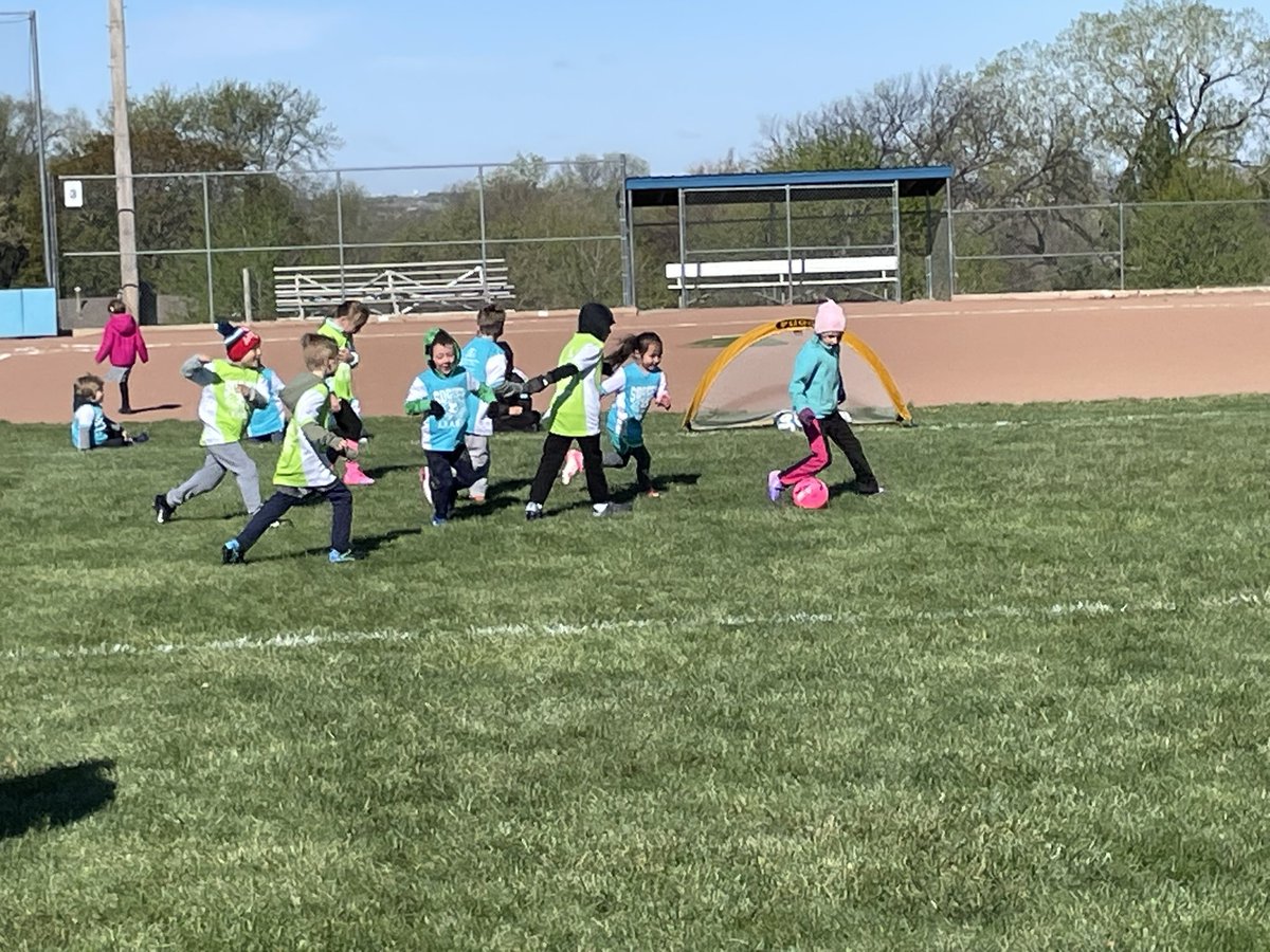 Bellevue Recreation tweet media