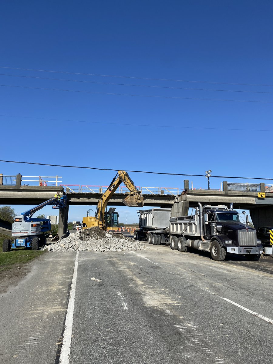 Crews have been working around the clock on Hwy 99 at 112th. The demolition is progressing on schedule. Work is expected to continue until Sunday. Please check @DriveBC before you start driving for the latest road condition and traffic updates @TranBC_LMD