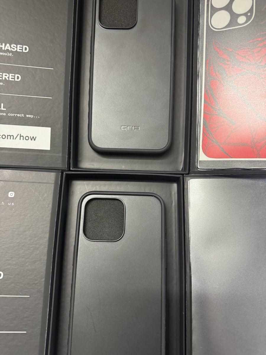 @dbrand @robot bottom grip was the first order i paid for, faulty action button, grip at the top is the replacement for the bottom but the action button is entirely unclickable