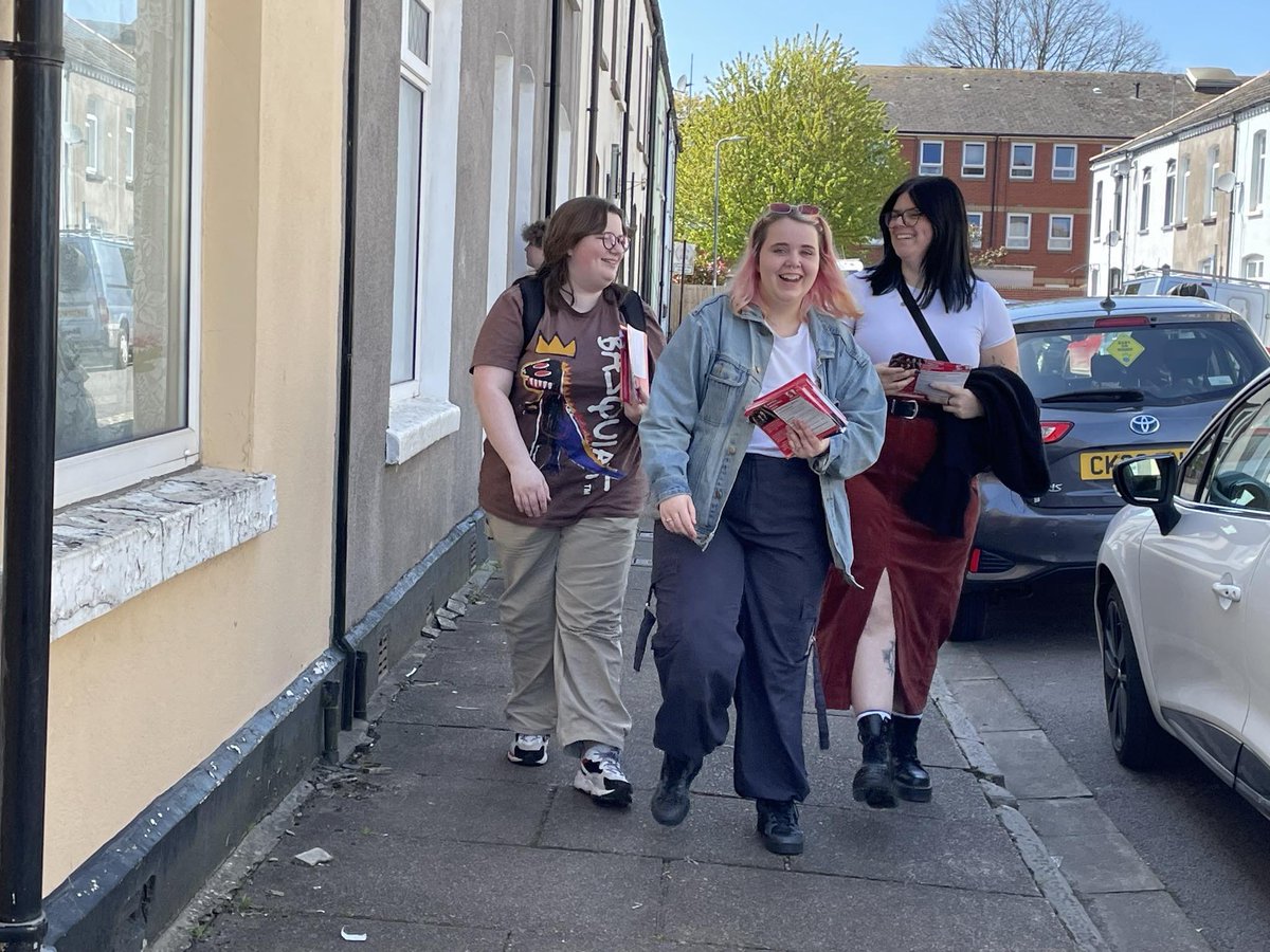 It’s a Saturday and that means canvassing! Great to be out on the doors today with @CARYoungLabour for Waheeda (Abdul) Sattar ahead of the Grangetown by-election this Thursday!!