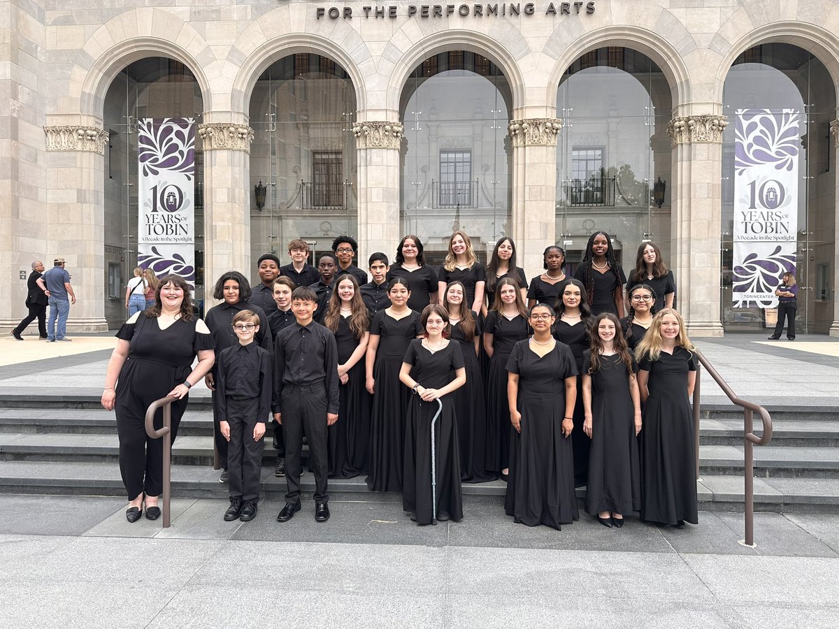 We are certified excellent at the Bluebonnet Classic! Thank you for hosting <a href="/AMC_tours/">American Classic Tours & Music Festivals</a> at the beautiful Tobin Center for the Performing Arts! Off for fun at Six Flags! #KMSChoir #KMSCougarPride