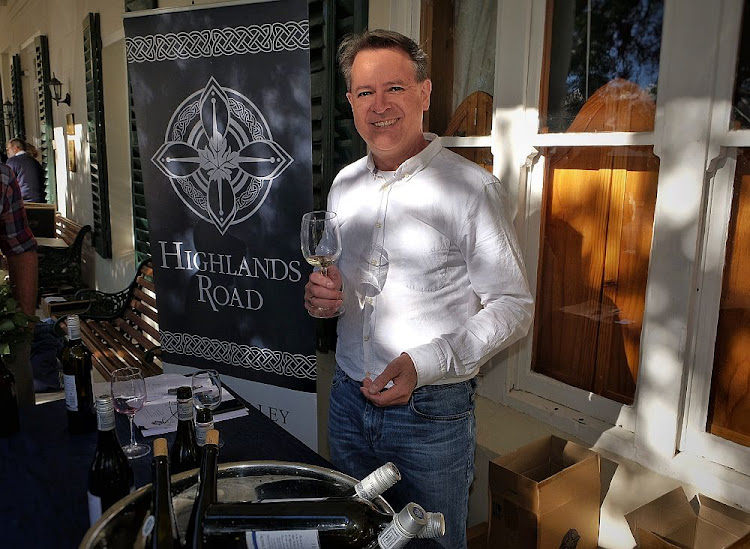 ****Evening with Michael White, Wine Owner of Highlands Road, Elgin, South Africa*** Moved to Wednesday 24th April Private Clients House - Putney SW15 2QR A client has offered his luxurious house in Putney to host (up to 50) a more informal Wine evening, where Michael will