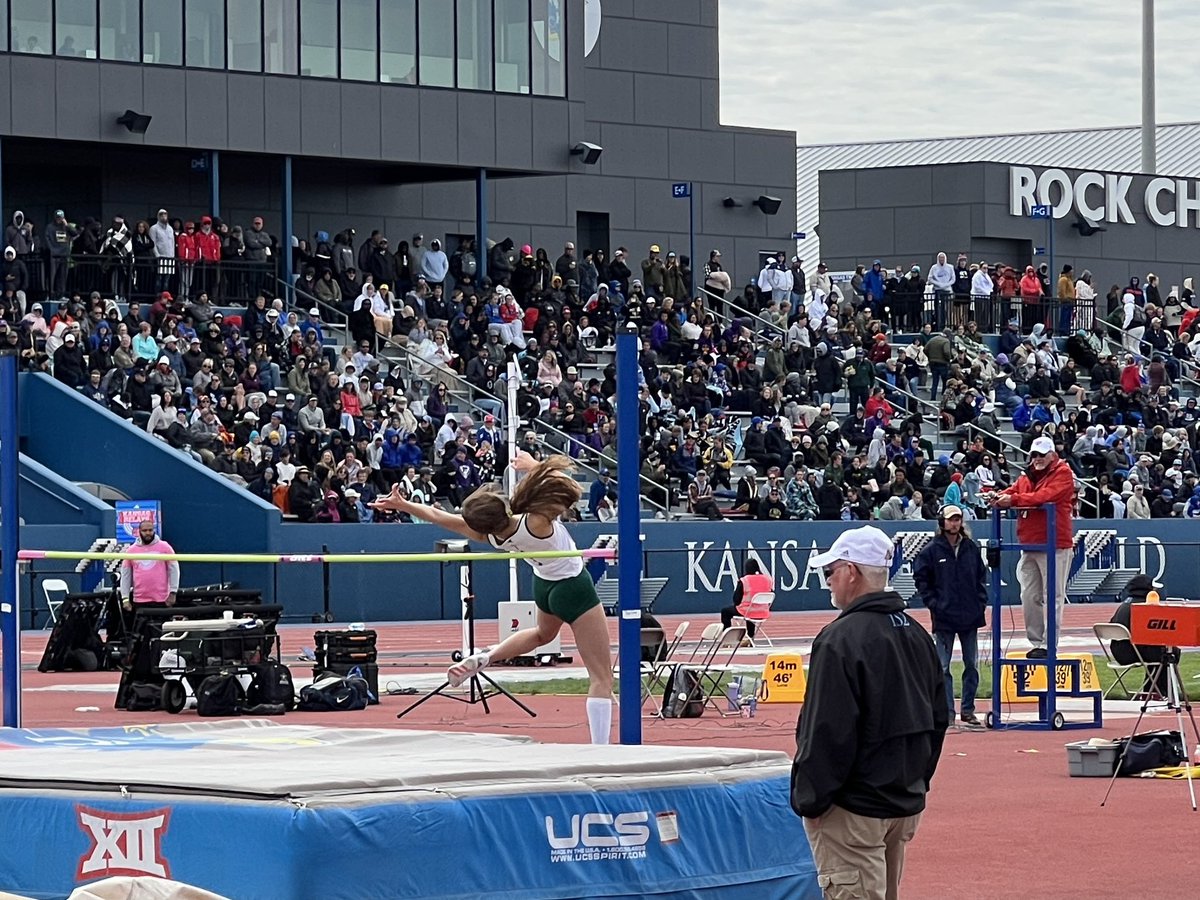 Kearney Catholic T&F tweet media