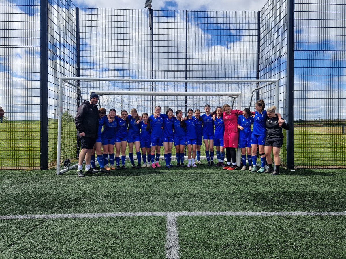 ChesterfieldFCW's tweet photo. 🚨 U15S TEAM CROWNED LEAGUE CHAMPIONS 🚨

Huge congratulations to all our U15s players &amp; the coaching staff after winning the league title!

They beat Handsworth at home 3-1 today to seal the title 

13 of our 16 squad players are playing up a year too - superb achievement https://t.co/zlIbE231X3