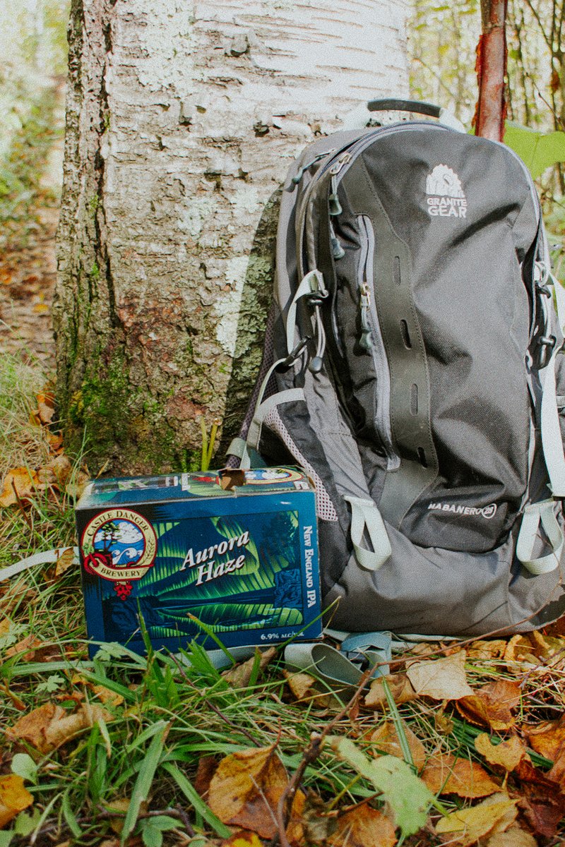 cdangerbrewer's tweet photo. Packing your daypack with the essentials is important. 🍻
#hikemn #getoutside #aurorahaze #craftbeer https://t.co/Nkhs3Rq6mr