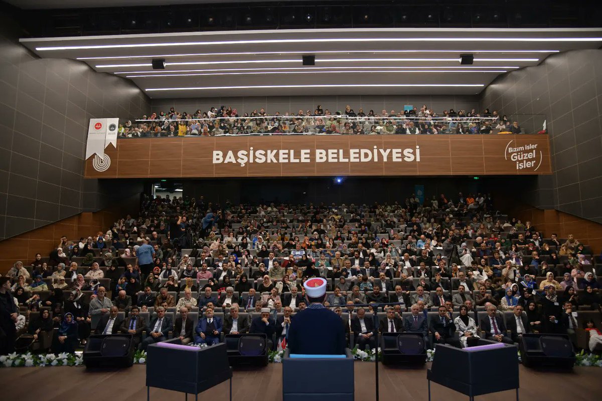 İbrahimKaraosmanoğlu 🇹🇷 (@kocaelibaskani) on Twitter photo Karaosmanoğlu Cami Eğitim Derneği olarak inşa ve ihyasını üstlendiğimiz Müzehhibe Fatma Aydın İHO’da hafızlığını tamamlayan 19 yavrumuzun mutluluğuna ortak olduk.
<a href="/DIBMehmetGormez/">Mehmet Görmez</a>
<a href="/DIBAliErbas/">Prof. Dr. Ali Erbaş</a>
<a href="/yilmaznazif/">Nazif Yılmaz</a>
<a href="/SeddarYavuz/">Seddar Yavuz</a>
<a href="/mehmetyasinozlu/">Mehmet Yasin Özlü</a> Karaosmanoğlu Cami Eğitim Derneği olarak inşa ve ihyasını üstlendiğimiz Müzehhibe Fatma Aydın İHO’da hafızlığını tamamlayan 19 yavrumuzun mutluluğuna ortak olduk.
<a href="/DIBMehmetGormez/">Mehmet Görmez</a>
<a href="/DIBAliErbas/">Prof. Dr. Ali Erbaş</a>
<a href="/yilmaznazif/">Nazif Yılmaz</a>
<a href="/SeddarYavuz/">Seddar Yavuz</a>
<a href="/mehmetyasinozlu/">Mehmet Yasin Özlü</a>