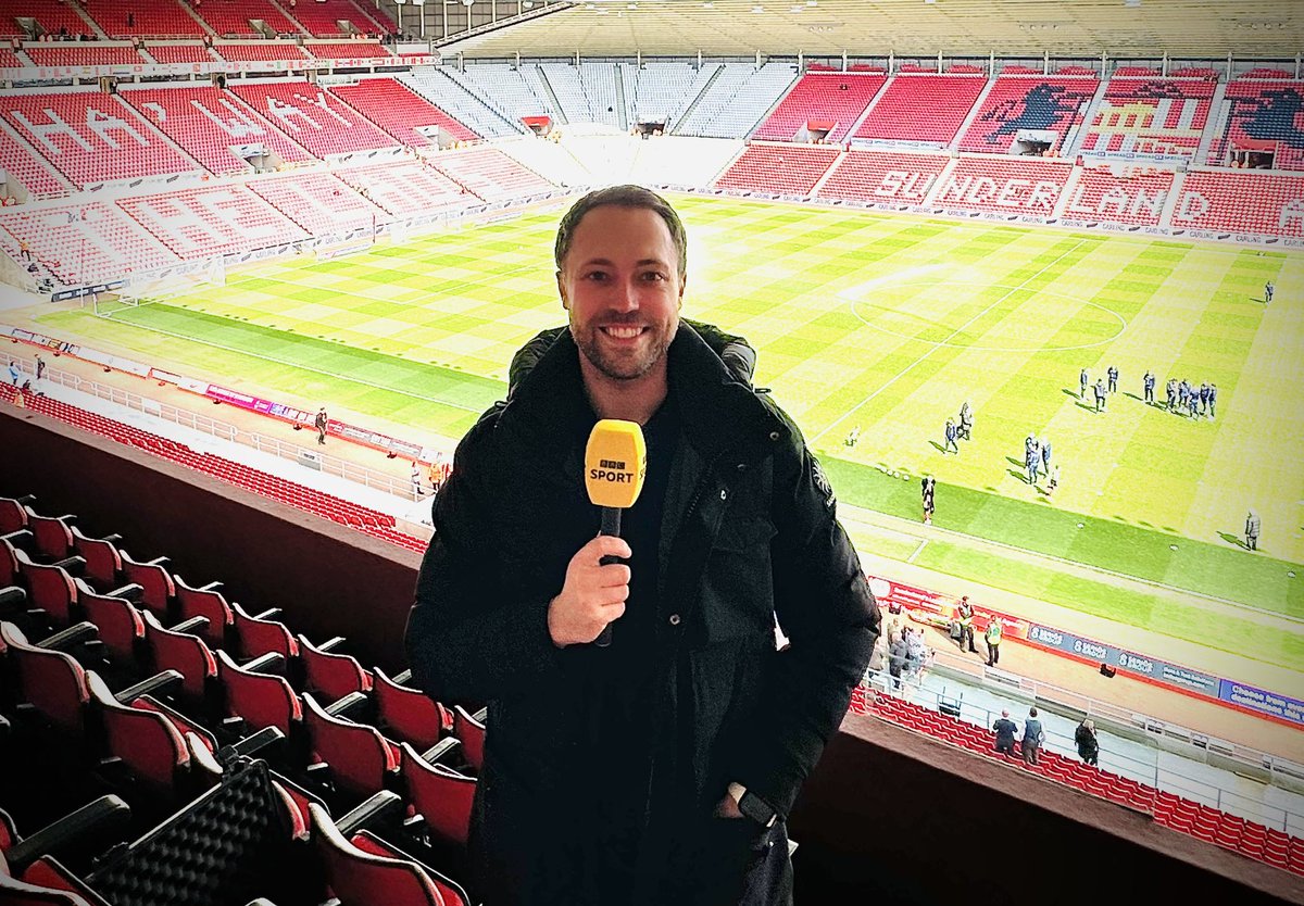 A 6th Final Score season that started and ended at Sunderland. Approximately 750 miles, 100 goals & 57 digs at (the brilliant) @jasonmohammad later, being part of the FS family gets better and better every year. Till August! 💛🖤 #bbcfootball