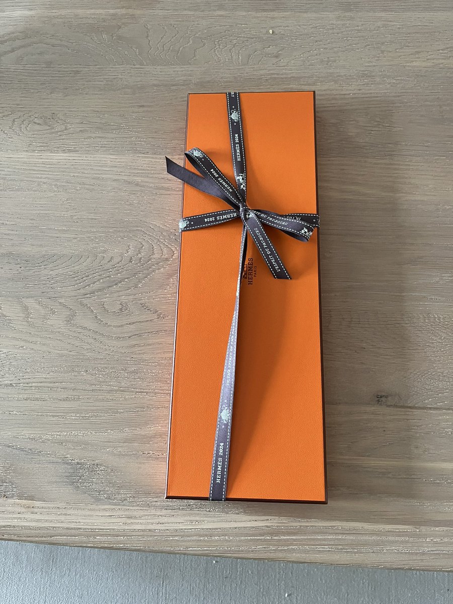 mcdermottkc_'s tweet image. “Unboxing”