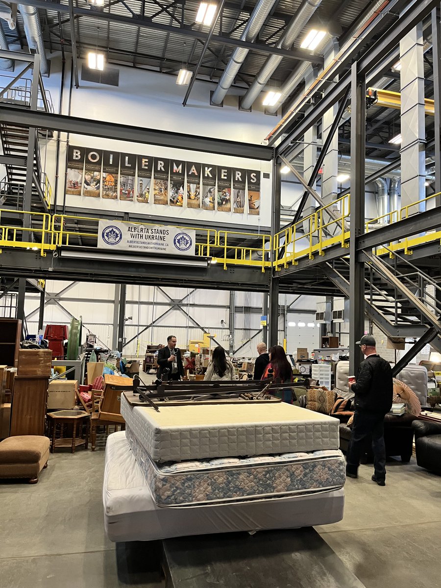 Thank you to the International Brotherhood of Boilermakers Lodge 146 for the tour of your Apprenticeship and Mechanical Training Centre (AMTC). In addition to workplace training, the 60,000 square foot AMTC provided much needed space to store donated furniture and household