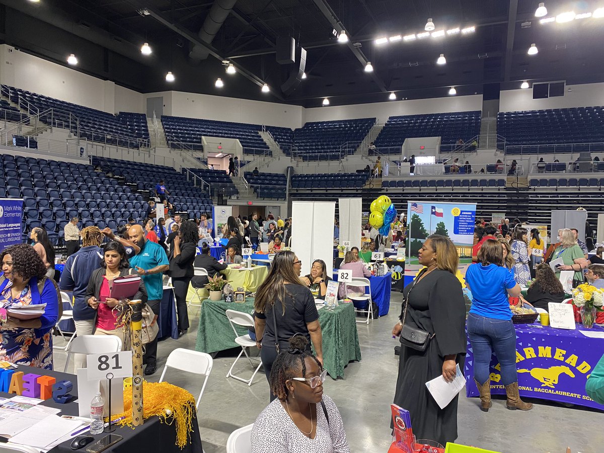 So many amazing candidates!✨ Many of who got hired on the spot🤩 Welcome to the great work of teaching our @TeamHISD @HISD_Central <a href="/HISDSPED/">HISD-OSES</a>  students 💙