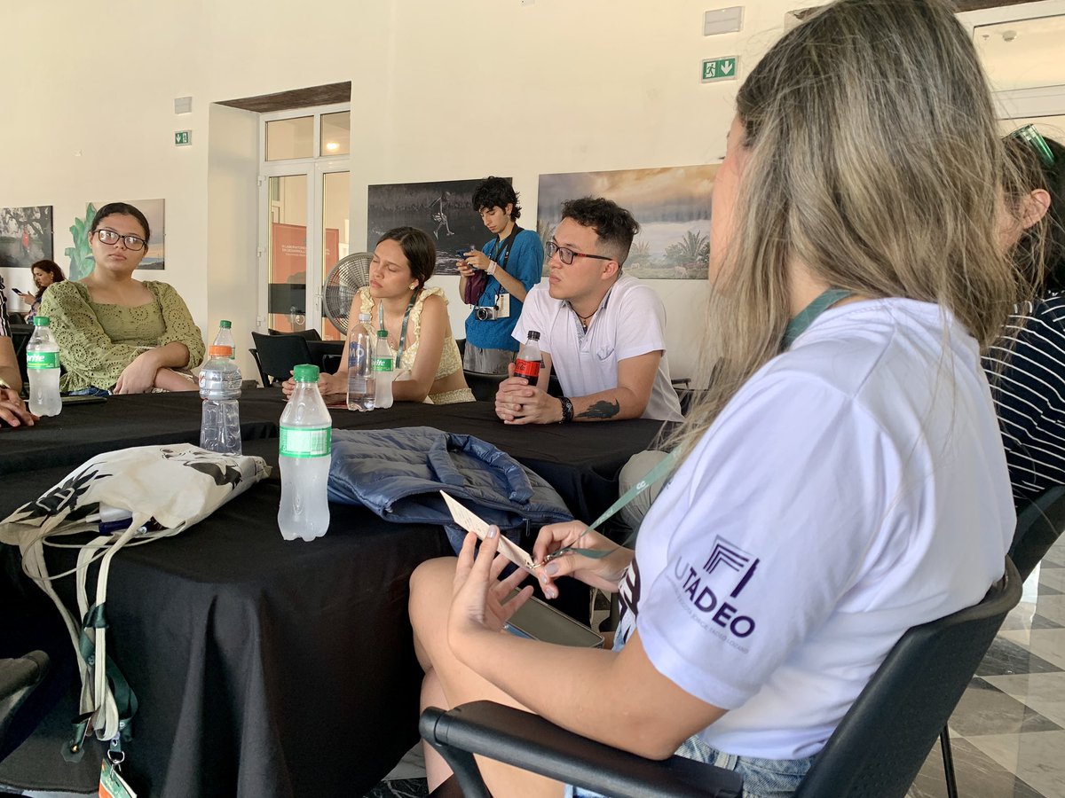 CineUTADEO's tweet photo. Hoy! En el marco de #ficci63, @eurekacine, festival organizado por @Utadeo_edu_co, llevó a cabo el encuentro Ágora Joven, conversaciones de trabajo entre estudiantes y el sector de la producción, circulación y derecho audiovisual. https://t.co/dZ2LPthkKK