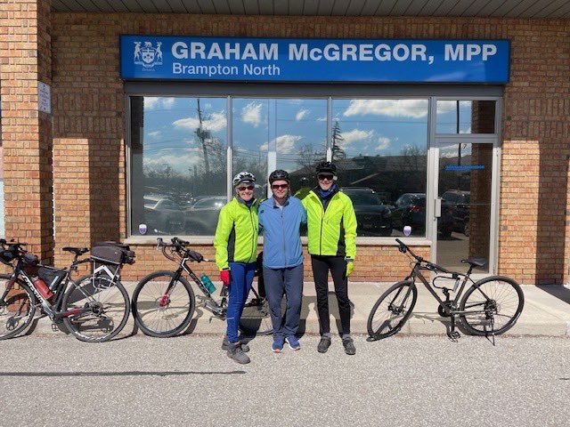 BramptonGraham's tweet photo. Enjoying the spring weather with a bike ride around Brampton North with local Brampton Environmental Alliance champions, David and Dayle! 

#ONpoli https://t.co/ucZWaViuhE