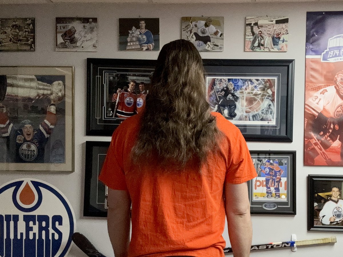 oilcountry1979's tweet image. Today is the start of the #StanleyCup playoffs. On Aug 1, 2015 I cut my hair, brush cut style and said I would not cut it again till the #LetsGoOilers won it all. When that happens I will be donating it to charity. As of April 20, 2024 it has been 3,185 days without a hair cut!