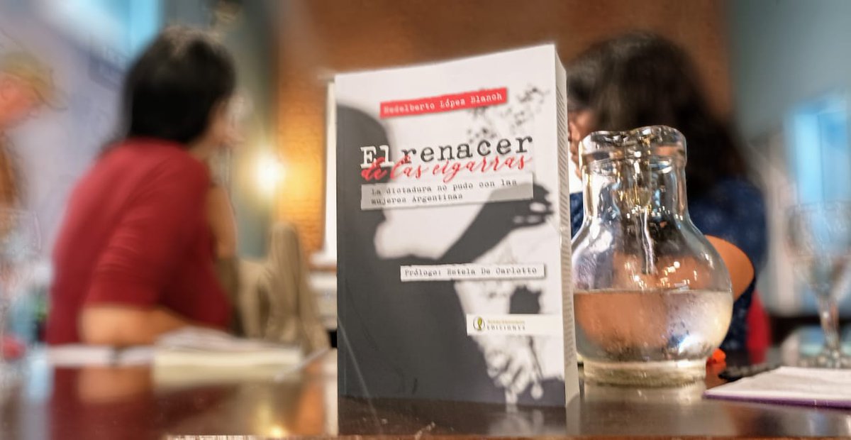 IntersindicalD's tweet photo. El viernes 19 de abril participamos de la presentación del libro "El renacer de las cigarras".
Ana María Careaga, psicoanalista y militante nos compartió su testimonio que esta manifestado en el libro, https://t.co/9edGtFzvh4