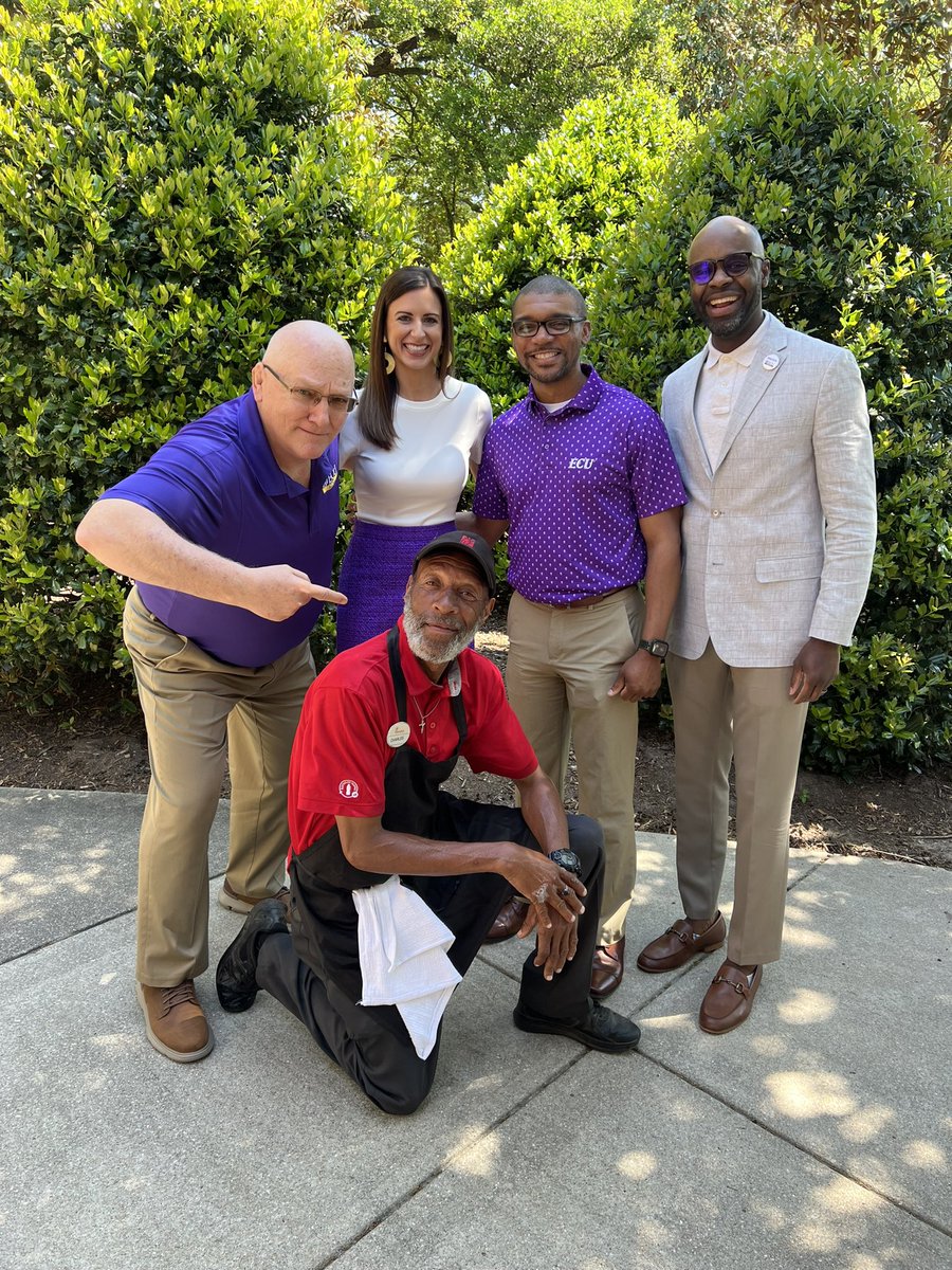 As a first-gen college student from rural Eastern NC, proud two-time #Pirate alum and former #ECU employee it is both humbling and a honor to have been elected to serve as the new Vice Chair for the ECU Alumni Association. S/O to our newly elected execs and entire board. #Servire