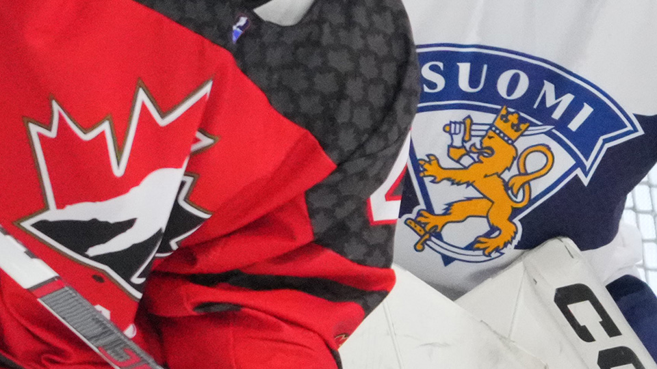 HockeyCanada's tweet photo. FINAL | Charlie Elick had a goal and an assist, leading 🇨🇦 past 🇫🇮 5-1 to open pre-#U18MensWorlds play.

FINAL | Charlie Elick a deux points pour le 🇨🇦, qui bat la 🇫🇮 5-1 en match préparatoire du #MondialMasculinM18.

📊 https://t.co/3hxaA0iyJe
📊 https://t.co/9EdovmNLOX https://t.co/gStCBkywuK