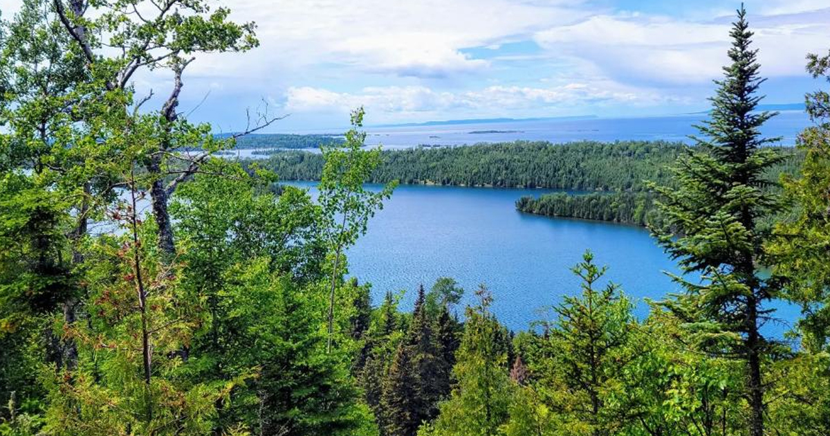 National Parks Week is here and you can celebrate by visiting one of the 7 National Parks that call Michigan home. 

puremi.ch/3VZOx77 #PureMichigan #KeepSpringFresh