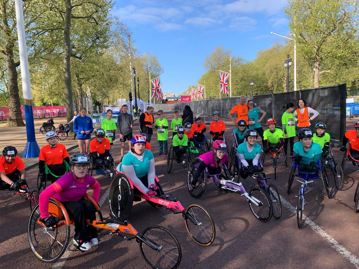 TCS London Mini Marathon - Para Ambulant & Wheelchair - children from across the UK took part in the 2.6K race this morning inc racers, arm amputees visual & intellectual impairments. Super performances by all! @LondonMarathon @wheelpower @CP_Sport @BritBlindSport @LimbPower