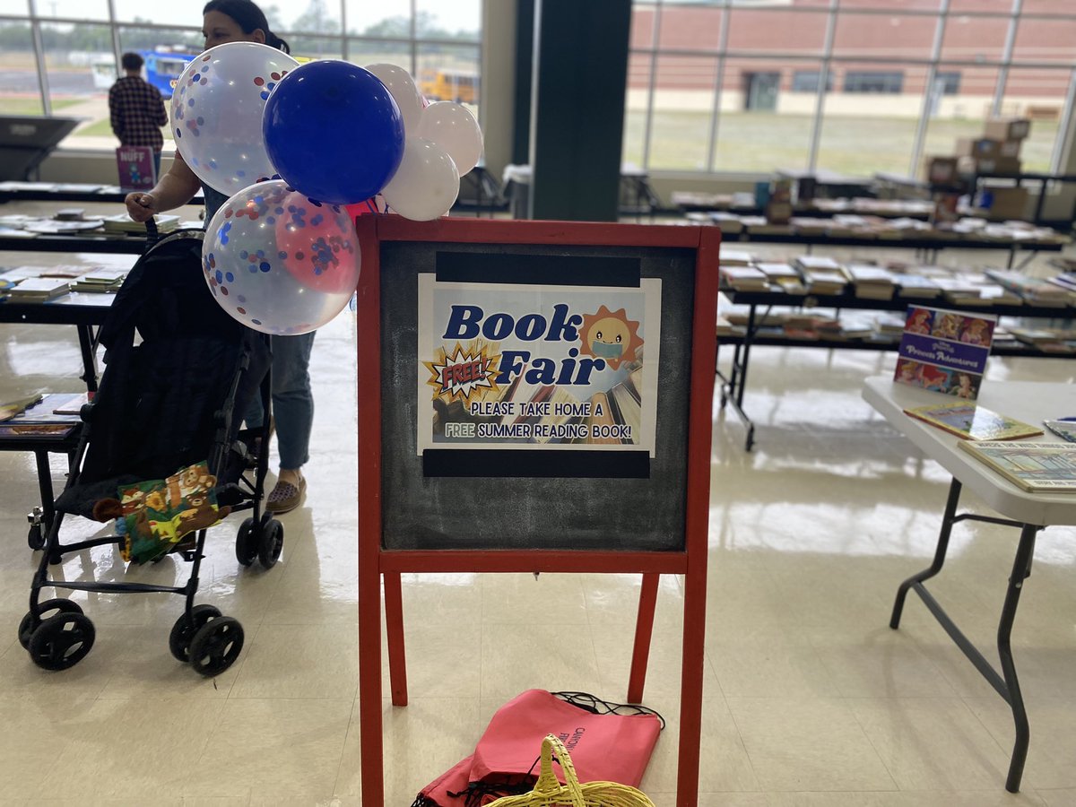 Come join us for the Council of PTAs annual Kids and Family Expo at Canyon Lake High School. Here until 2 p.m. today!