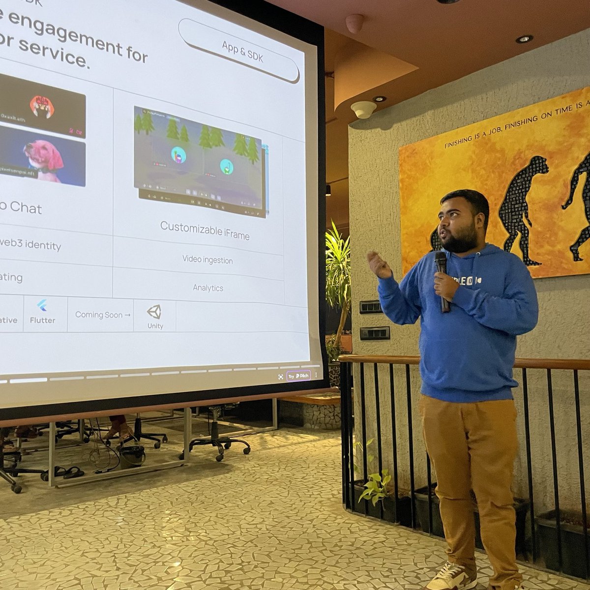 huddle01com's tweet photo. Decoding dRTC with @vrajdesai78 at #HUDLOfCommons Surat πͺ π β¨
Thank you to everyone who attended, eager to contribute to the people-powered communication network. https://t.co/68NryOUA3I