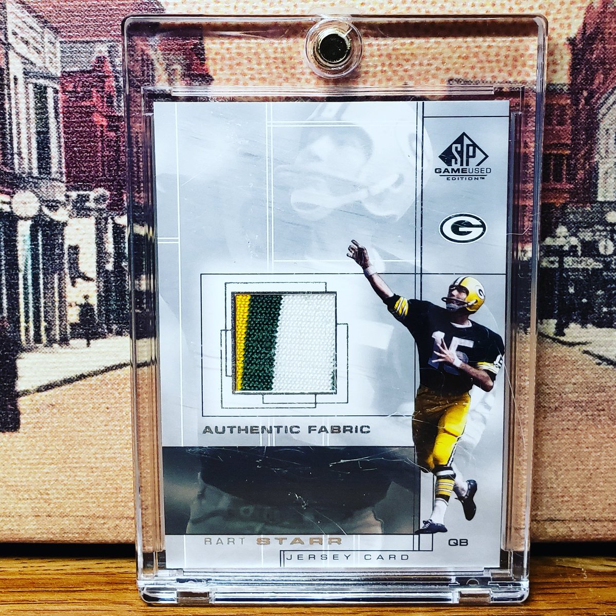 From SP Game Used - A nice Bart Starr multi-colored game used patch from the PC! #bartstarr #sp #gameused #gameworn #greenbaypackers #thehobby #footballcards