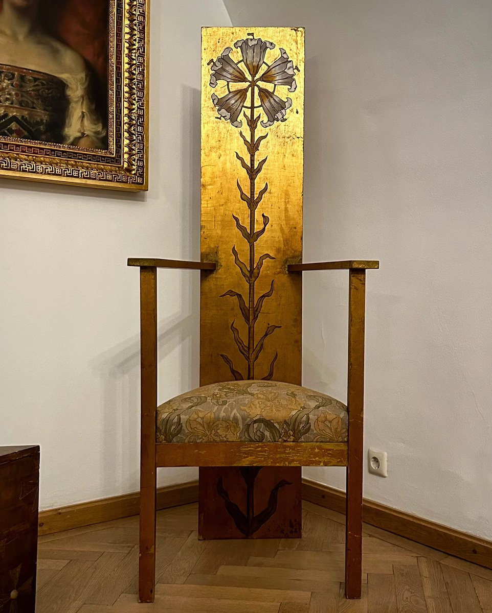 Arts and Crafts chair with Art Nouveau elements, designed and produced by Princess Marie of Romania in the early 1900s. Pelishor Castle, Sinaia. #artsandcrafts #artnouveau #marieofromania #pelishor #sinaia #balkans #southeasteurope #casedeepoca #valentinmandache