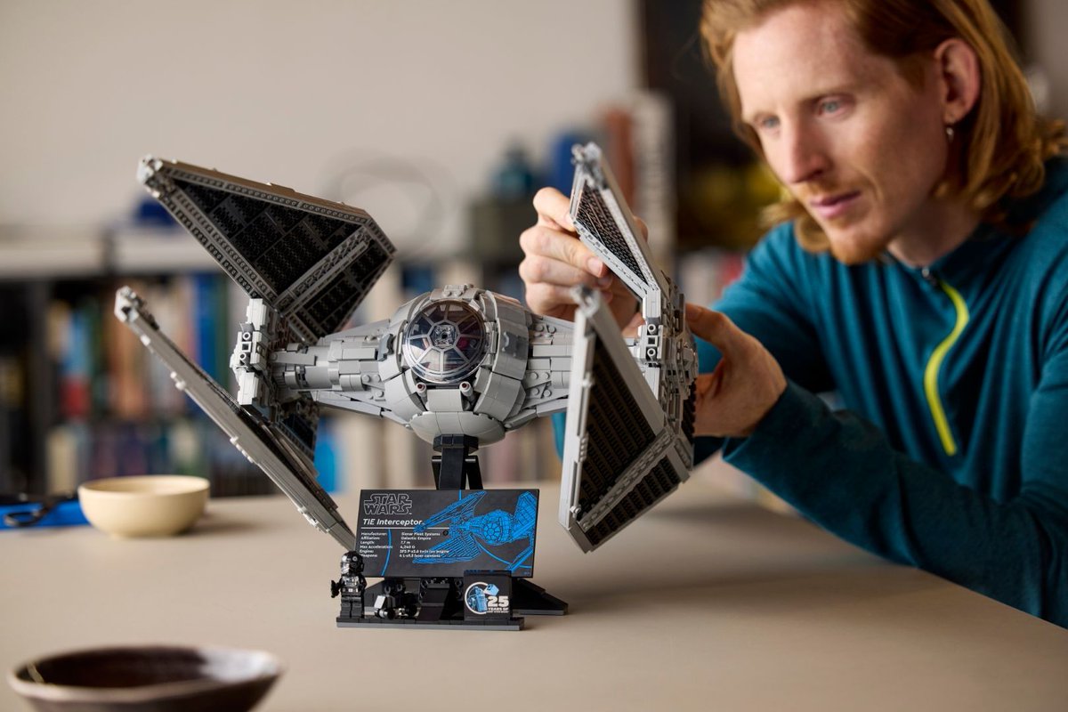 brickzip's tweet photo. 🎉 25 years of LEGO #StarWars and counting! Gear up for May the 4th with new sets like the TIE Interceptor &amp; exclusive events 🚀✨. Check out our special releases and how to participate. 🔗 https://t.co/bn2uMCbrcO #MayThe4th #LEGOStarWars25 https://t.co/Xo6Yg3d2rm