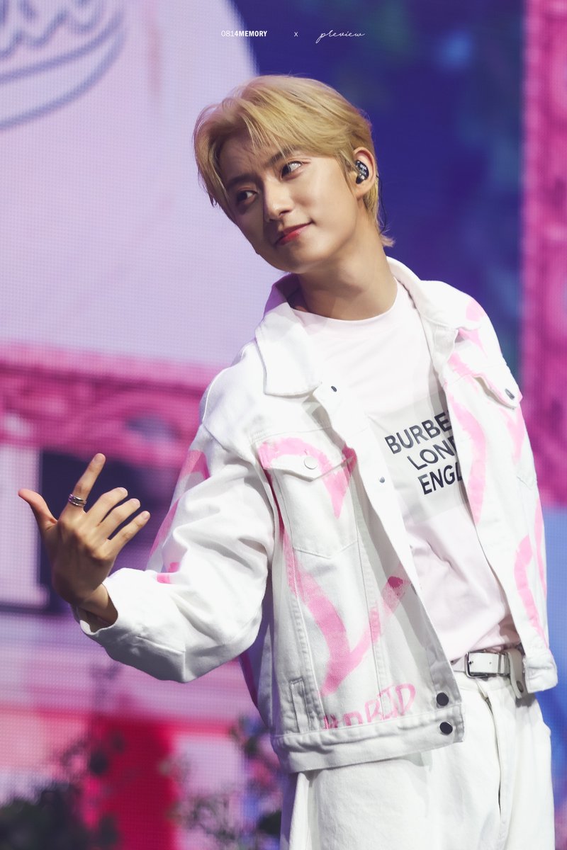 0814memory's tweet image. 240420 B1A4 팬콘 #B1A4 #공찬 #gongchan 금발차니 최고네…예…🥹