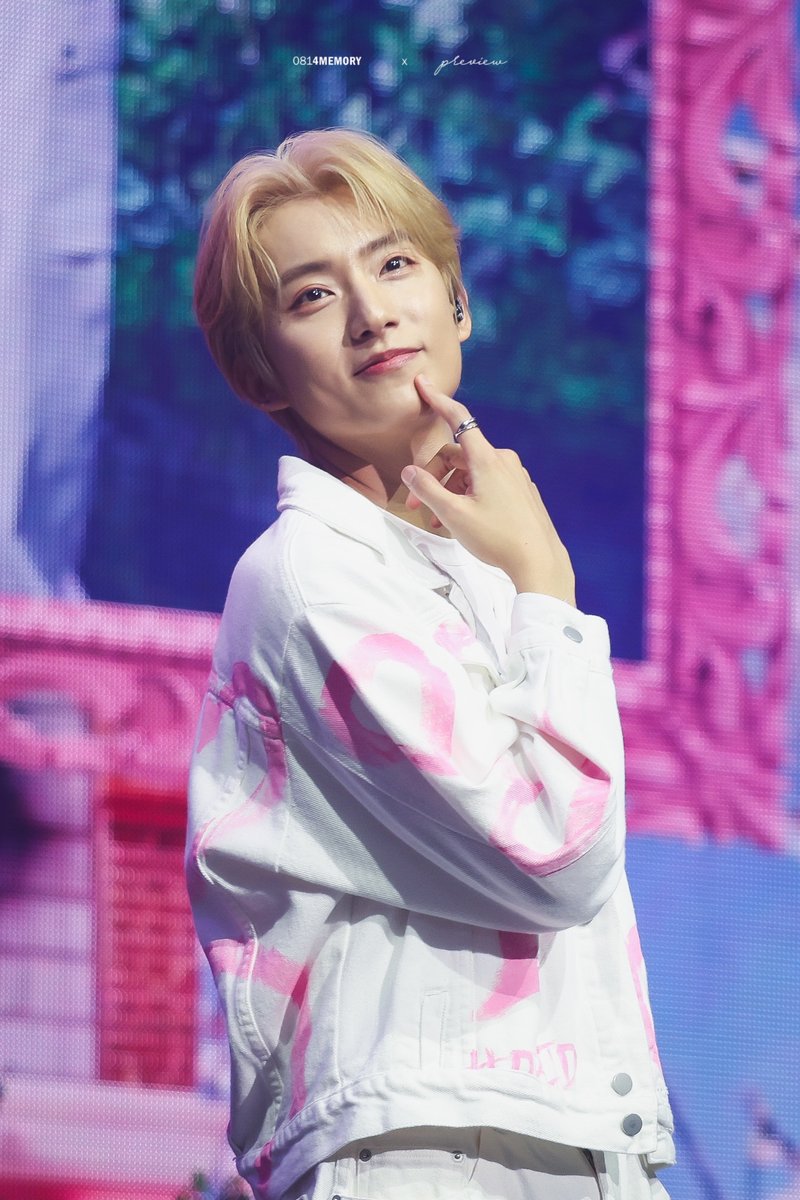 0814memory's tweet image. 240420 B1A4 팬콘 #B1A4 #공찬 #gongchan 금발차니 최고네…예…🥹