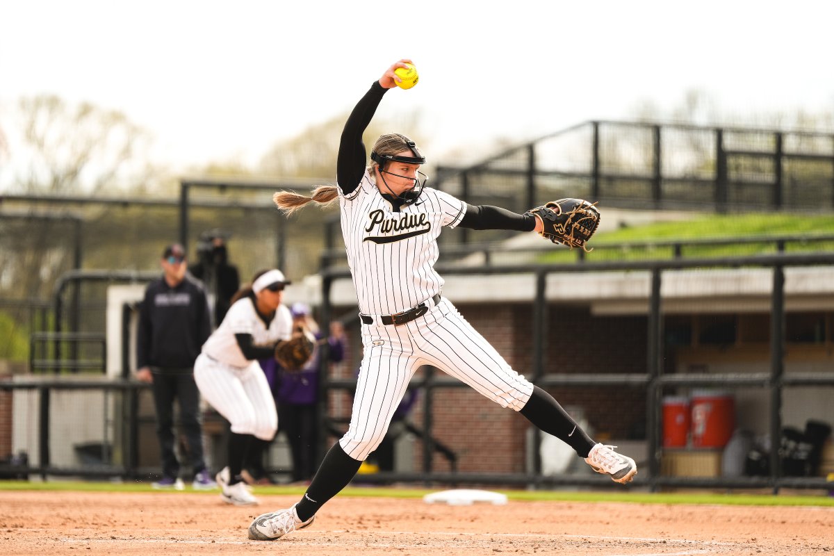 #B1G time performance by <a href="/JuliaGossett23/">Julia Gossett</a> today. 😤

6️⃣.0️⃣ Innings pitched
5️⃣ strikeouts, 3️⃣ looking
1️⃣ run allowed