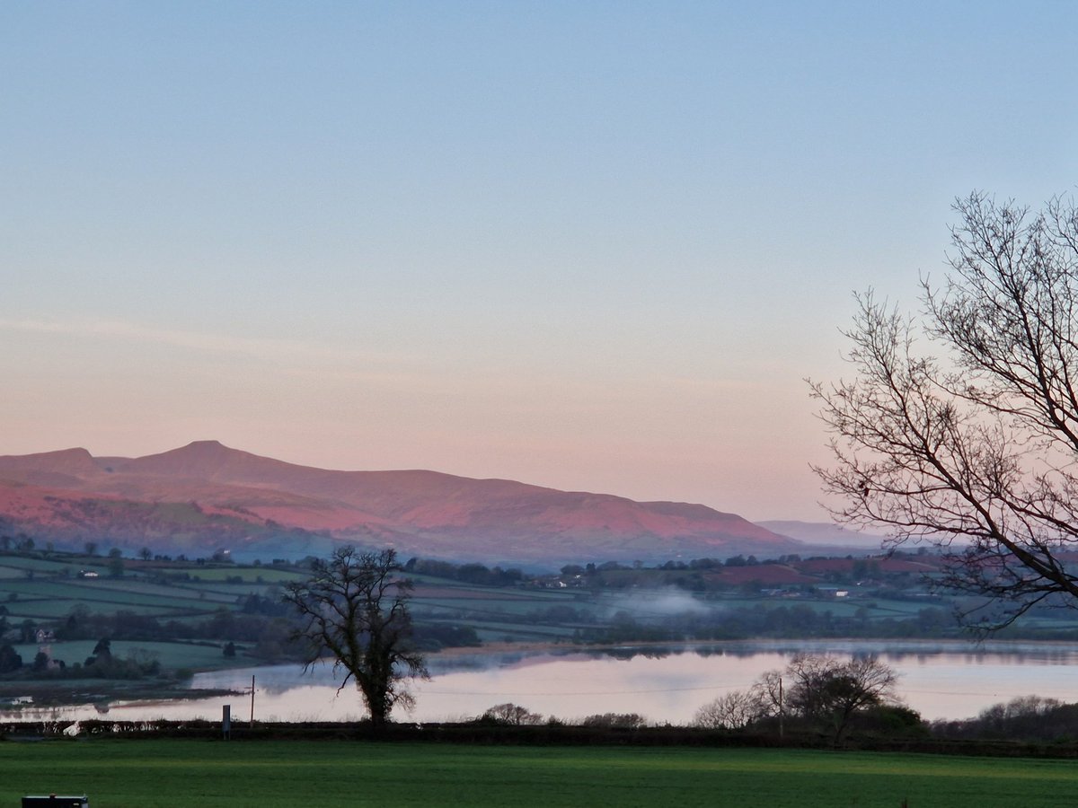 DAOSdofe's tweet image. DAOS Gold D of E
Well done to all DAOS students who completed their practice Gold expedition today.
I look forward to seeing you all in the Lakes in July