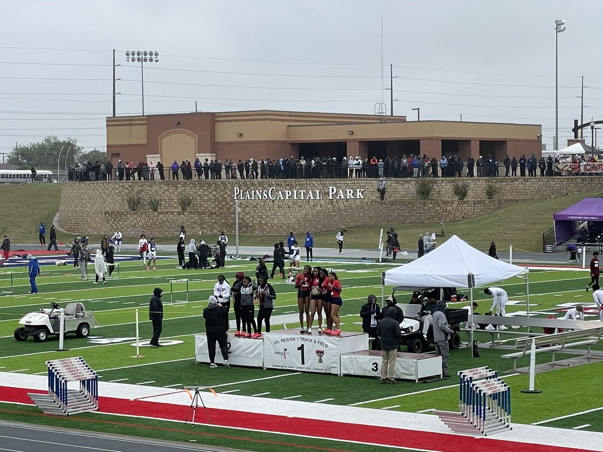 4x2 REGIONAL CHAMPS!!!! 🤠❤️<a href="/TexanXCTF/">Texan XC/Track</a> #Flagship