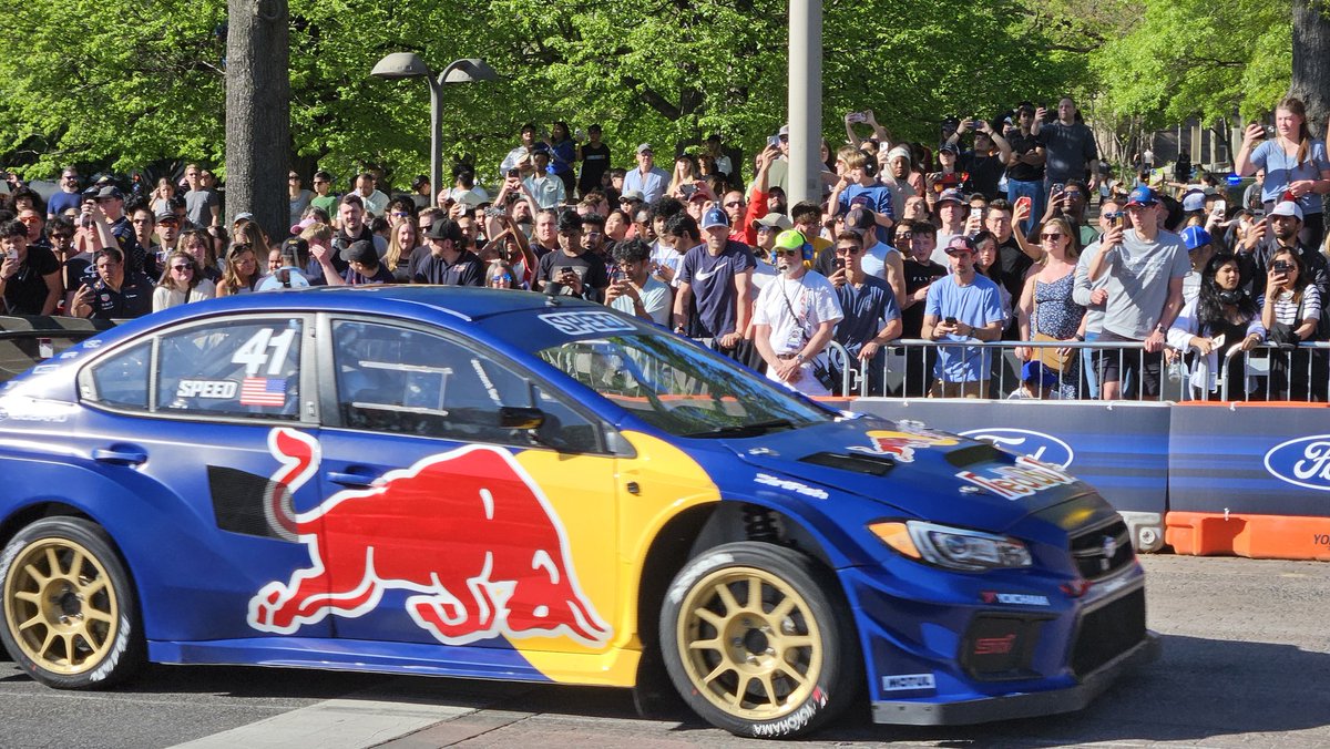 .@redbull's @scottspeed slows down for those watching the D.C. ShowRun on Pennsylvania Avenue. 🏁🏁🏁 @WTOP