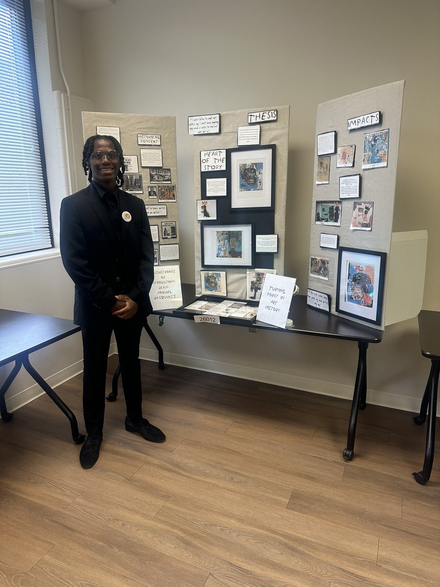 🚨🚨🗣️Sandy Creek did it again at the National History Day State Competition! We earned 2 first places, 3 second places, 1 third place, 1 honorable mention. 1st and 2nd places will go to nationals in Washington DC! So proud of our scholars, Lukiri, Douglas, and Carter!!! 🥇🥈💪🏾