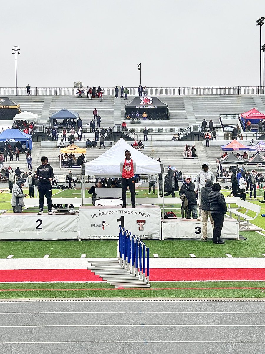 Your 100 Meter Regional Champion, Rondale Carridine! 10.60 in poor conditions. Mentally tough with an unwavering work ethic. He EARNED a birth to STATE! @GHSMustangsFB @GCISD_Athletics