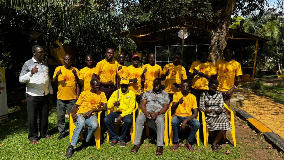 I welcomed the FDC executive members from Nwoya District as they officially joined @NRMOnline . I am excited to work together with them to improve the social and economic situations of our people.