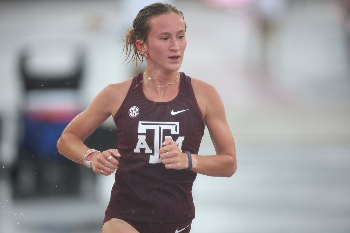 Emma Little climbs the Aggies all-time list to No. 9 after a first-place finish in the 3,000m steeplechase 👍

#GigEm // #AggieTF // 📊 aggi.es/4d4OEo2
