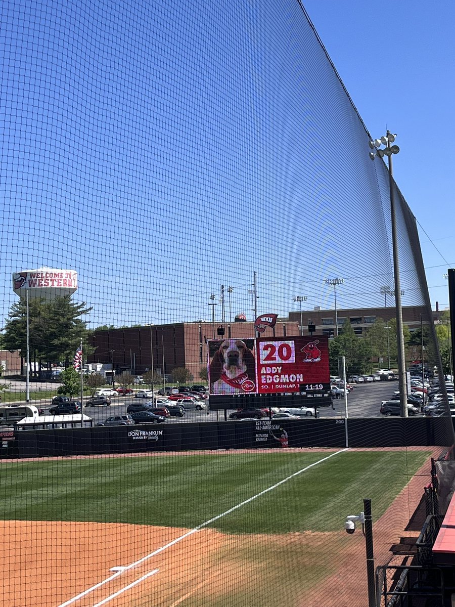 no context college softball tweet media