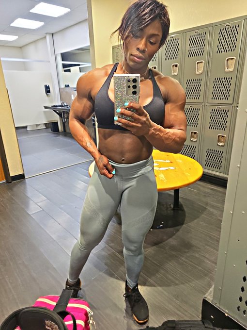 The best coach will encourage people to walk beside them. To inspire people to walk in front of them<a href="/tag/bodybuilding"class="tags"><span>#bodybuilding</span></a><a href="/tag/lifestyle"class="tags"><span>#lifestyle</span></a><a href="/tag/femalemuscle"class="tags"><span>#femalemuscle</span></a><a href="/tag/deple"class="tags"><span>#deple</span></a>