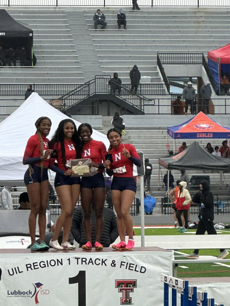 Take a look at the 4X200 Regional Champions! This group is headed to the 5A State Championships! <a href="/TexanXCTF/">Texan XC/Track</a>