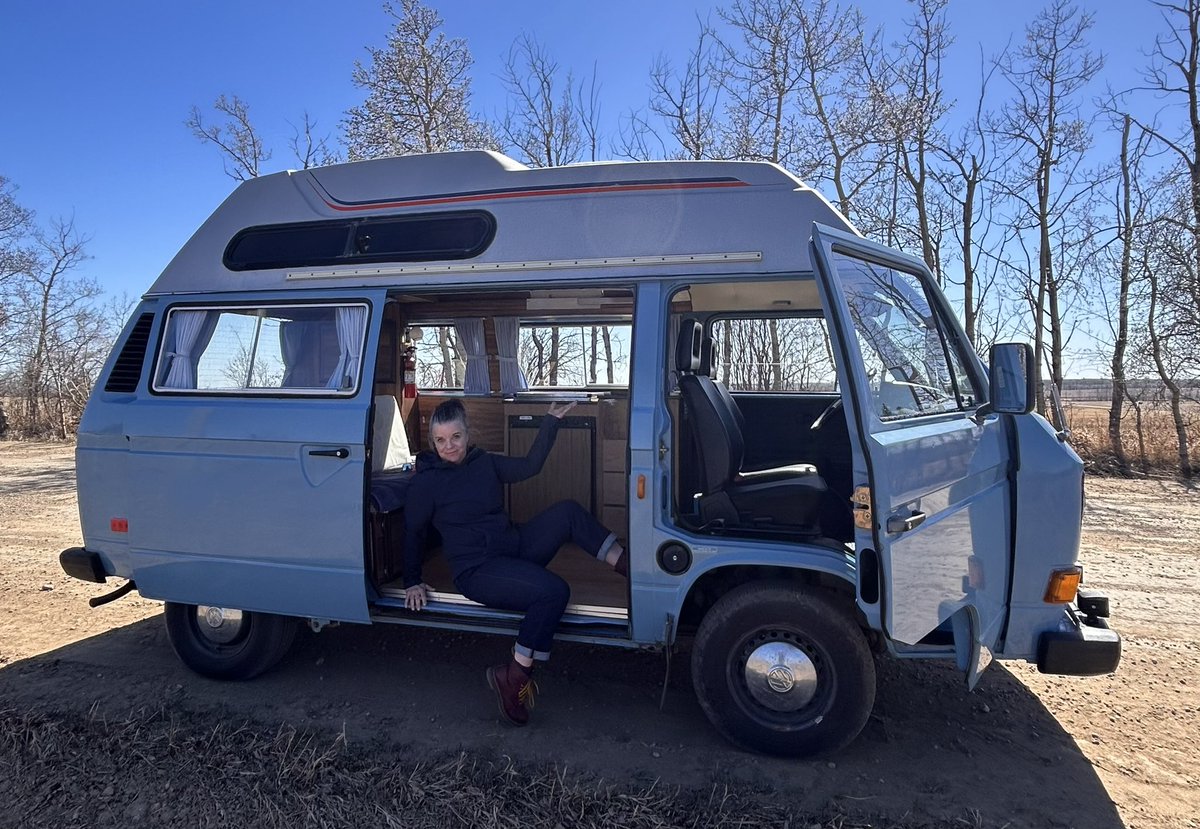 Kelli_with_an_i tweet media