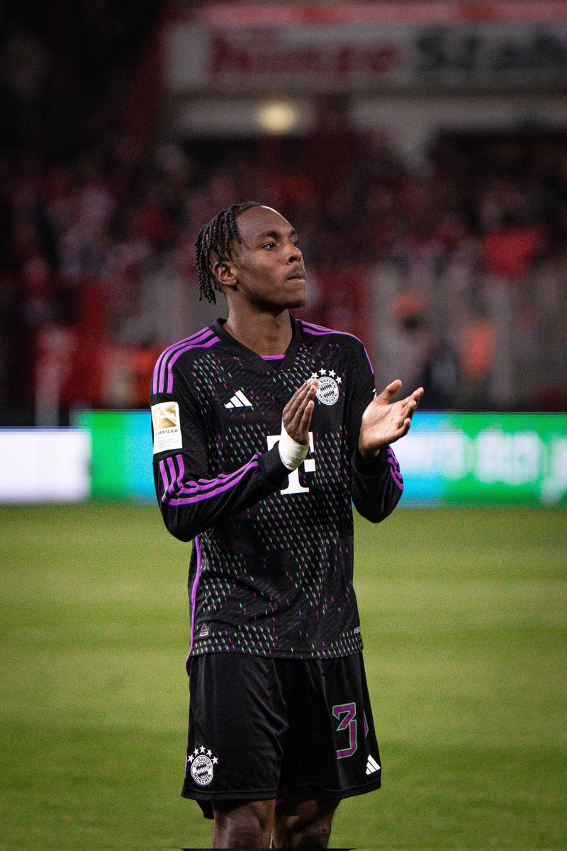 Mathys_Tel's tweet image. Great feeling ♥️ @FCBayern