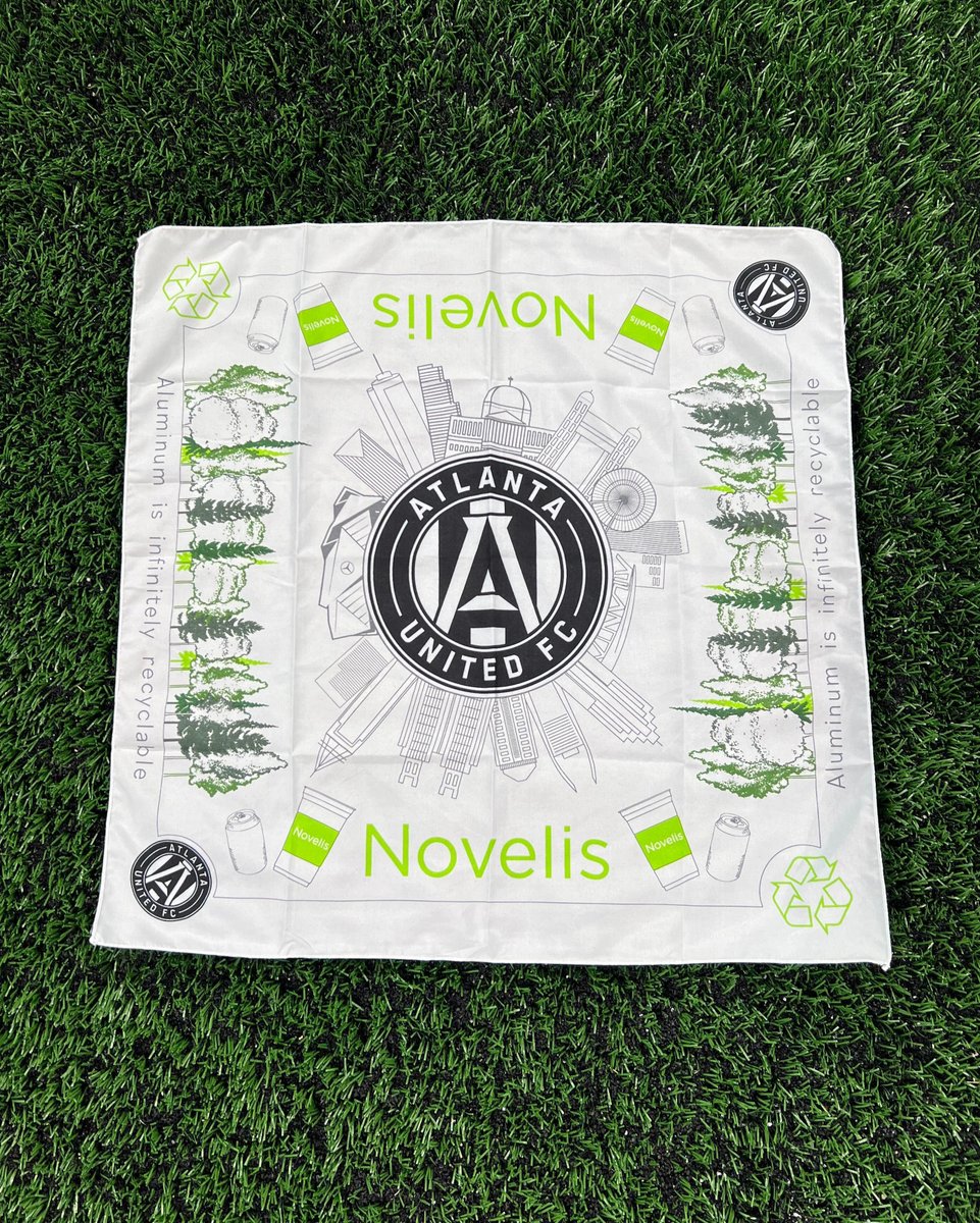 ATLUTD's tweet photo. 🌳🌎💚

We're giving away these bandanas at all gates before tonight's match! https://t.co/avU2mxzROz