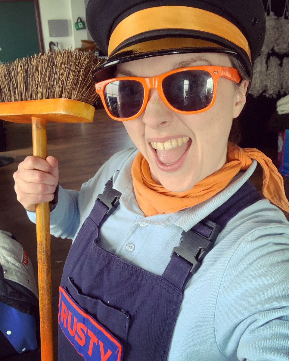 Full of absolute manic glee to be back in orange for the weekend! #whereibelong