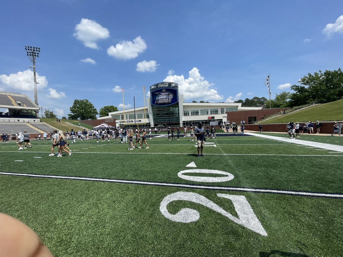 Thank you @GSAthletics_FB for the invite and the opportunity,had a great time at the spring game @CoachMullis3 @ApplingRecruits