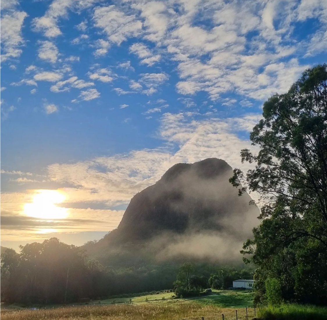 Swipe for a Sunrise on little Tib looking over big Tib. 
Enjoy the sun while it is out because weather man say it’s going away again
•
#sunrise #clouds #explore #hike #getoutside  #nature #mountains #mttiborgargan #sky #australia #glasshousemountains #qld
