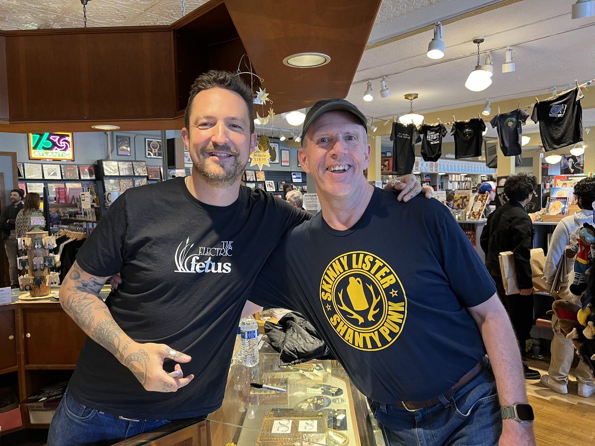 Today is National Record Store Day, and I met one of my favorite artists, @frankturner, at @efetusmpls. Go to your local record store and touch some vinyl today. Shout out to our mutual friends @SkinnyLister.